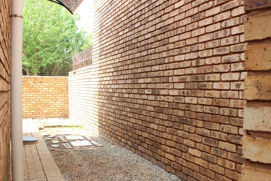 To Let 3 Bedroom Property for Rent in Baillie Park North West